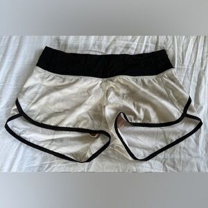 Lululemon speed shorts sz 4 preowned
